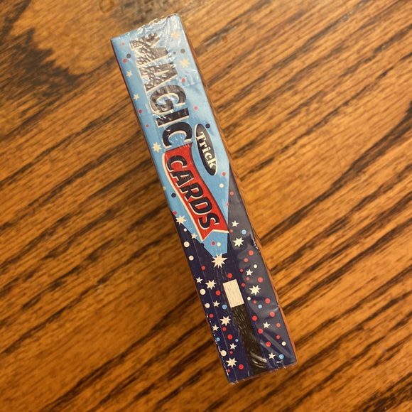 Lucky Lad Magic Trick Cards - Picture 3 of 5